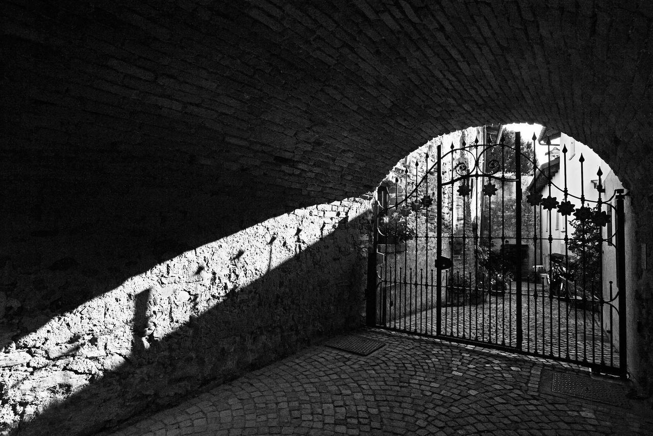 Notte In Langa Bed and Breakfast La Morra Buitenkant foto